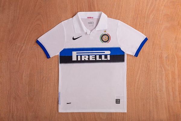 09-10 Season Inter Milan Away White Color Football Retro Jersey