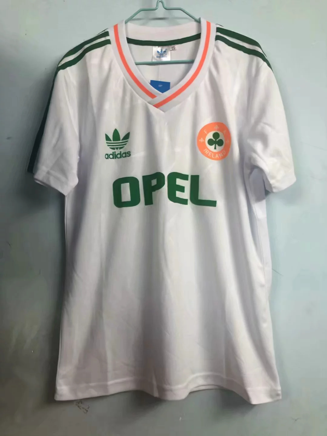 1990 World Cup Ireland Away White Color Football Shirt Top Thailand Quality Ireland Retro Jersey