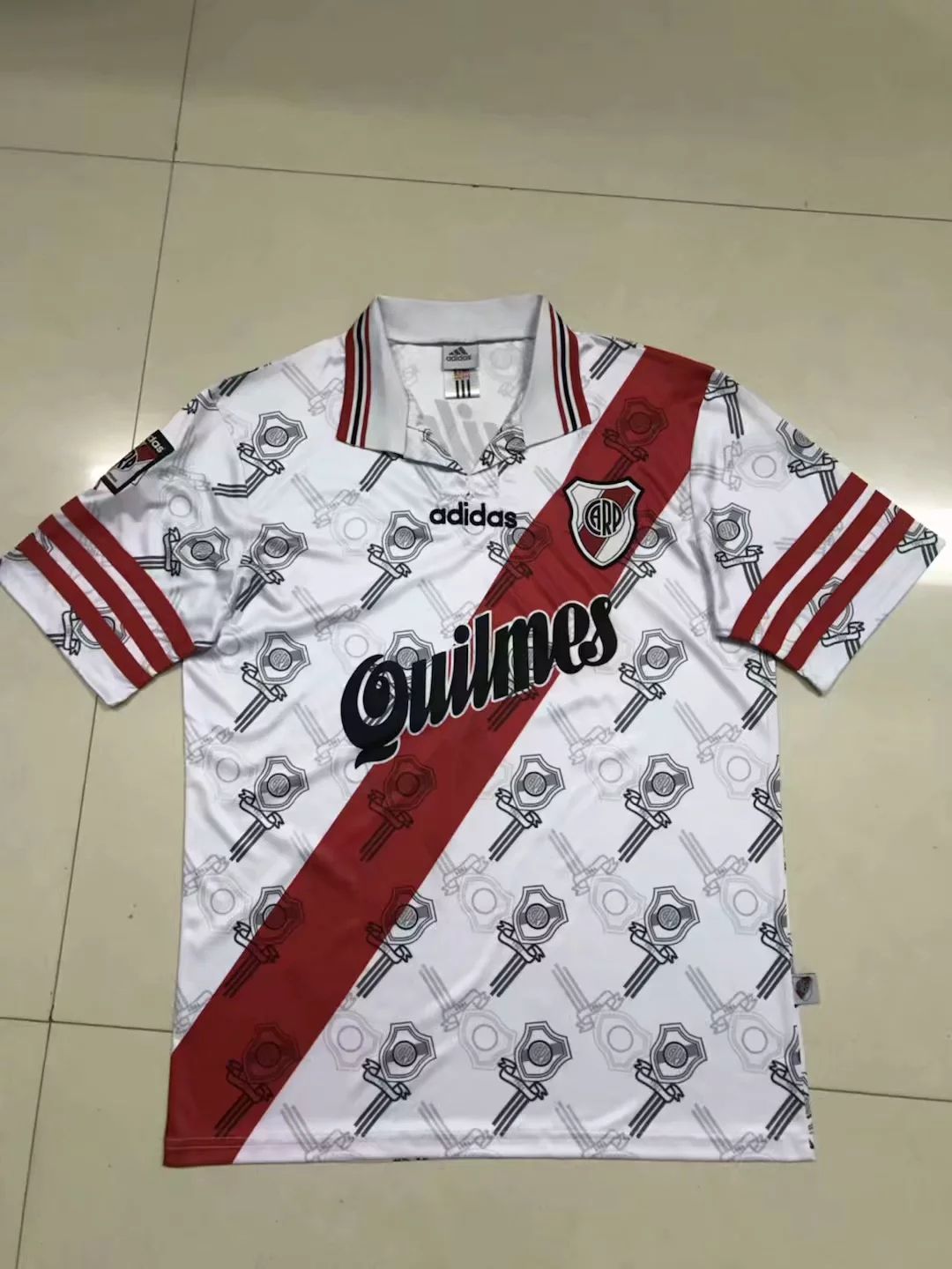 1996 Season River Plate Home Red-White Color Football Shirt Top Thailand Quality River Plate Retro Jersey