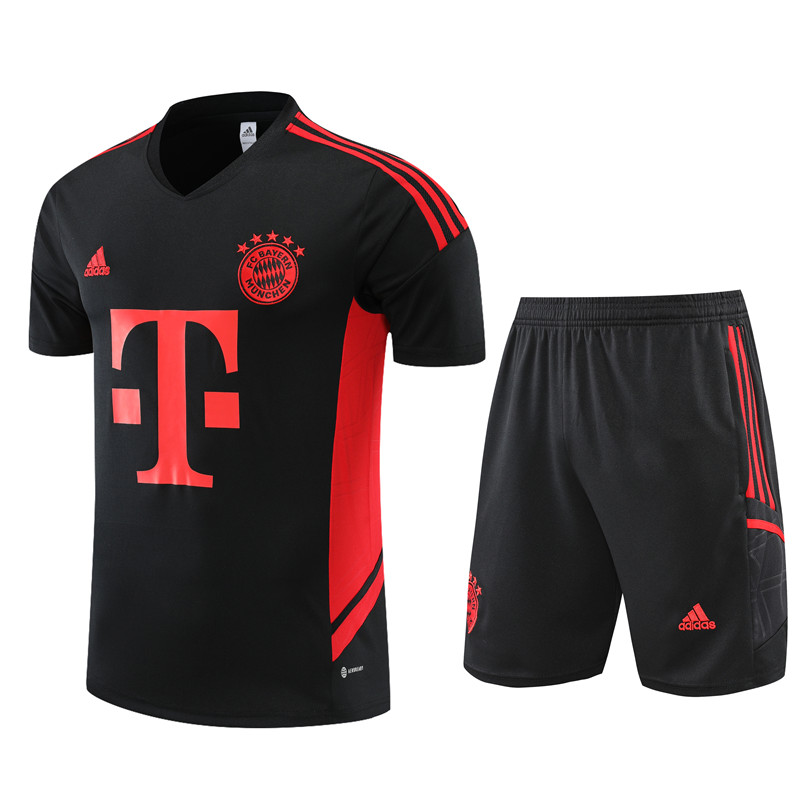 22-23 Season Bayern Munich Black Color Football Training Set